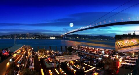 شاهد بالفيديو .. لماذا أصبحت مدينة اسطنبول حلم لمسافري العالم ؟