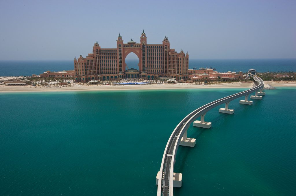 أهم المعالم السياحية في الإمارات العربية المتحدة 
