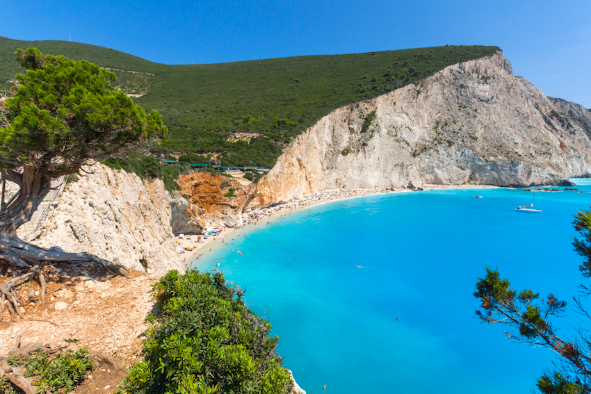 رحلة إلى جزيرة ليفكادا .. أحد روائع اليونان السياحية 