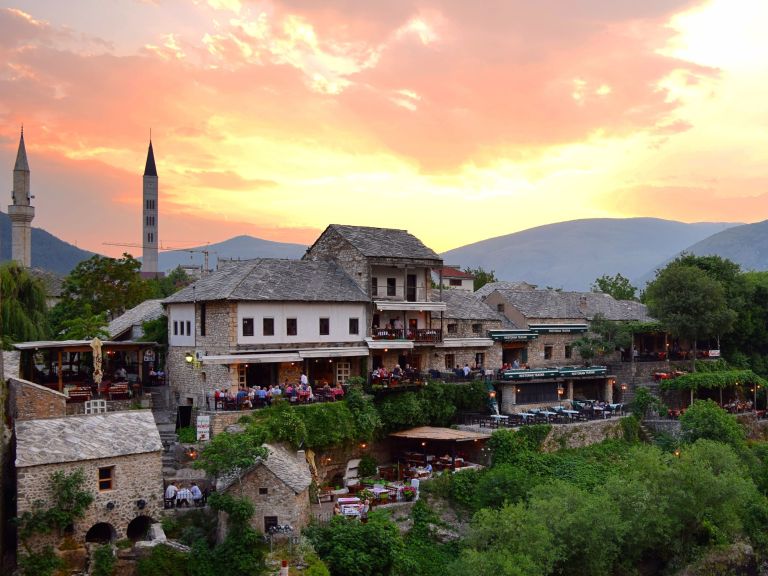 كيف توفر المال عند السفر إلى البوسنة والهرسك ؟ 