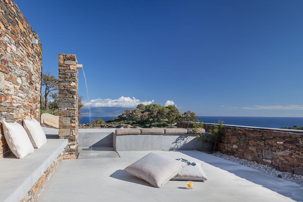 6 من أفضل فنادق جزيرة كيثيرا اليونانية لتحظى بمتعة الإقامة المريحة 