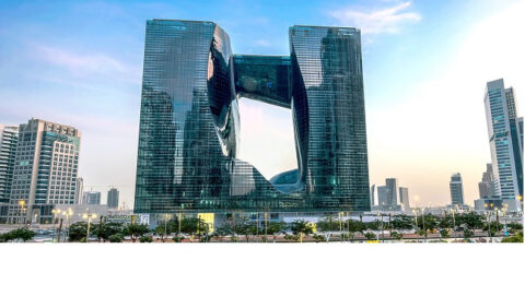 “ذا أوبوس” أول مبنى من تصميم الراحلة زها حديد في دبي