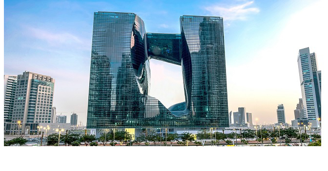 “ذا أوبوس” أول مبنى من تصميم الراحلة زها حديد في دبي 