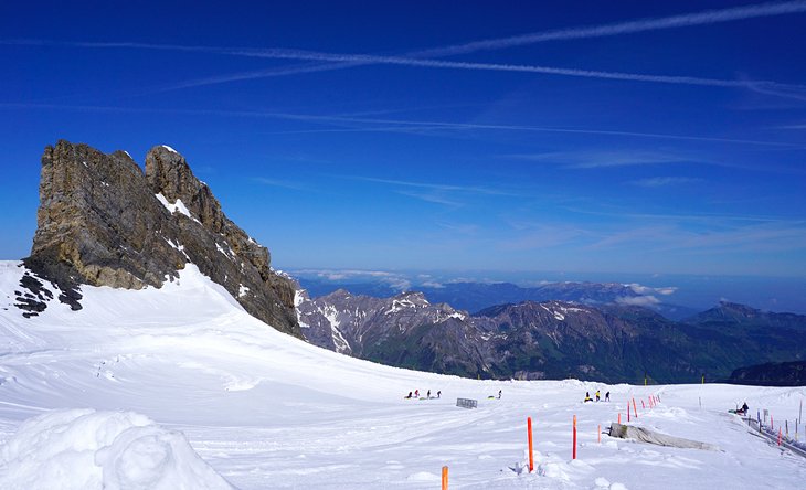 7 من منتجعات التزلج الأفضل في سويسرا 