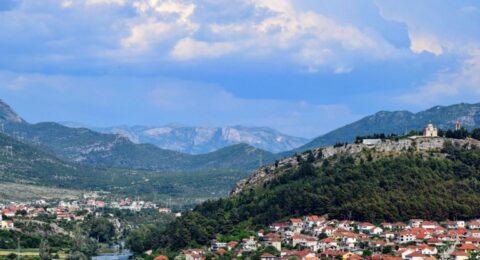 السياحة في تريبينيي.. وجهة المناظر الطبيعية الخلابة في البوسنة والهرسك