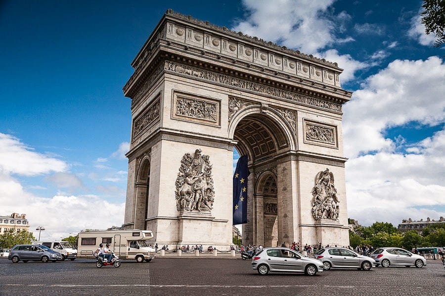للاستمتاع بعطلة مثالية.. جدول سياحي لاكتشاف باريس في أربعة أيام 